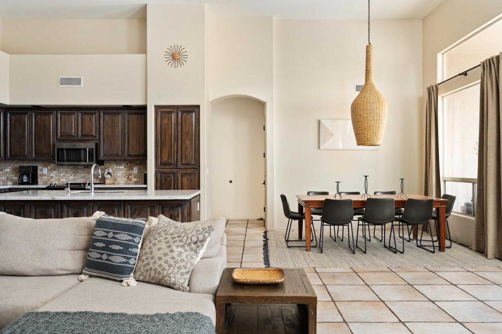 Barwick Is A Private Oasis Practice On The Putting Shoot Pool And Enjoy Getaway. Scottsdale